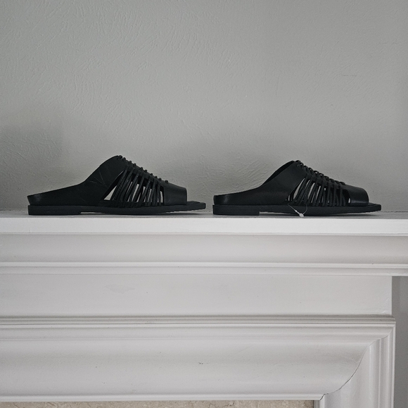 NWOT Daniella Shevel Gia Lace Flats - Picture 3 of 12